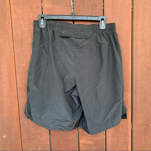 Black Nike Dri-Fit Shorts Size Large - Picture 3 of 4